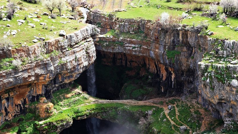 baatara-gorge-waterfall-lebanon.jpg