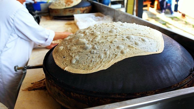 tradiional-lebanise-bread.jpg